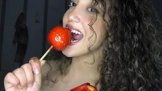 ARABIC ASMR Candy Apple ,eating sounds +licking +kisses,mouth spunds اياسامار عربي أكل تفاحة الحب?