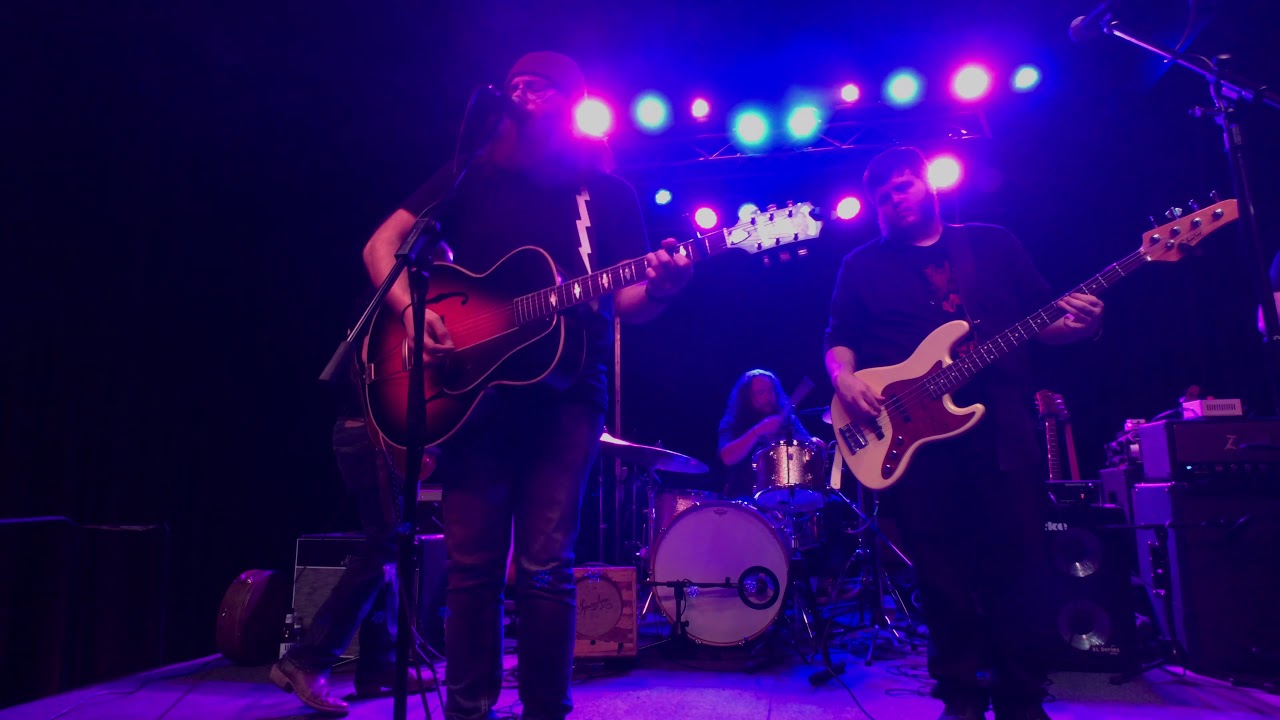 jake-dunn-the-blackbirds-nowhere-feels-like-home-youtube