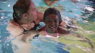 Worlds Largest Swimming Lesson