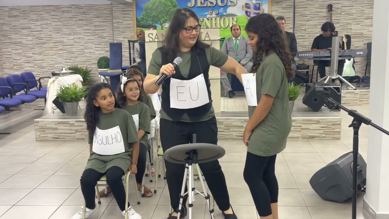 Peça Jesus no ônibus   -  Grupo de Juniores - IADMT Quarteira