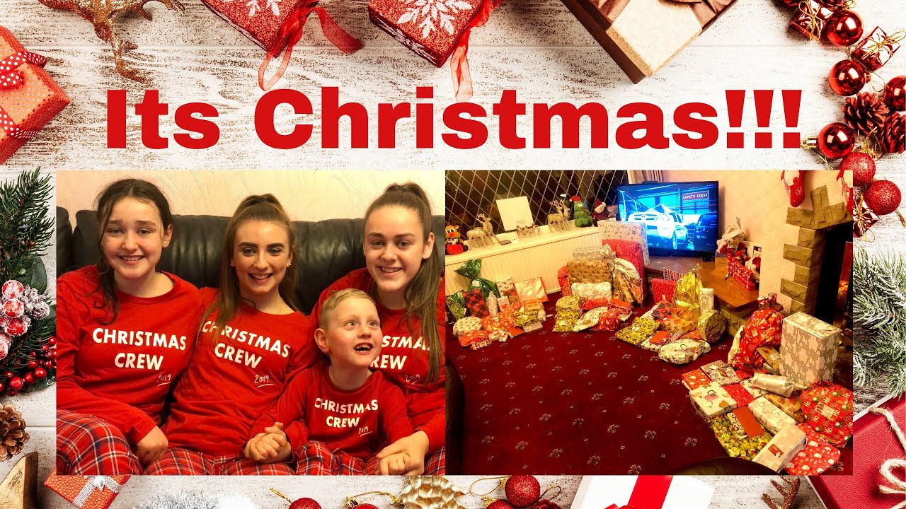 IT'S CHRISTMASSSS !!!!!!!