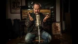 Video thumbnail of "Colin Hay - My Brilliant Feat (full band version)"