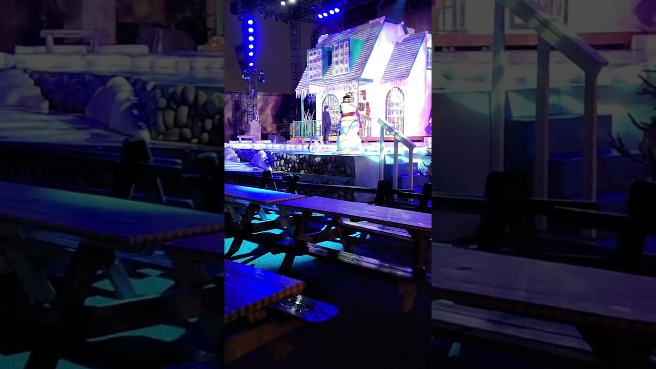 Home for the Holidays stage when show is cancelled due 2 rain Knott's Berry Farm California 1/4/2026