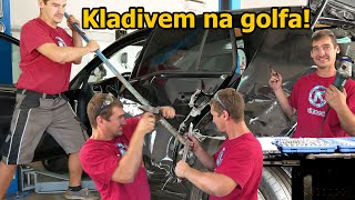 Tomáš začal pěkně zostra, jaké nástroje potřebujete na opravu Golfa R?