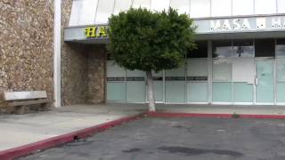 Deserted shopping center in Oxnard, CA