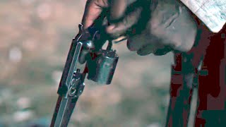 Unbelievable Revolver Reload Speed, Is This Even Real? The Dark Tower (Movie 2017) Gunslinger Roland