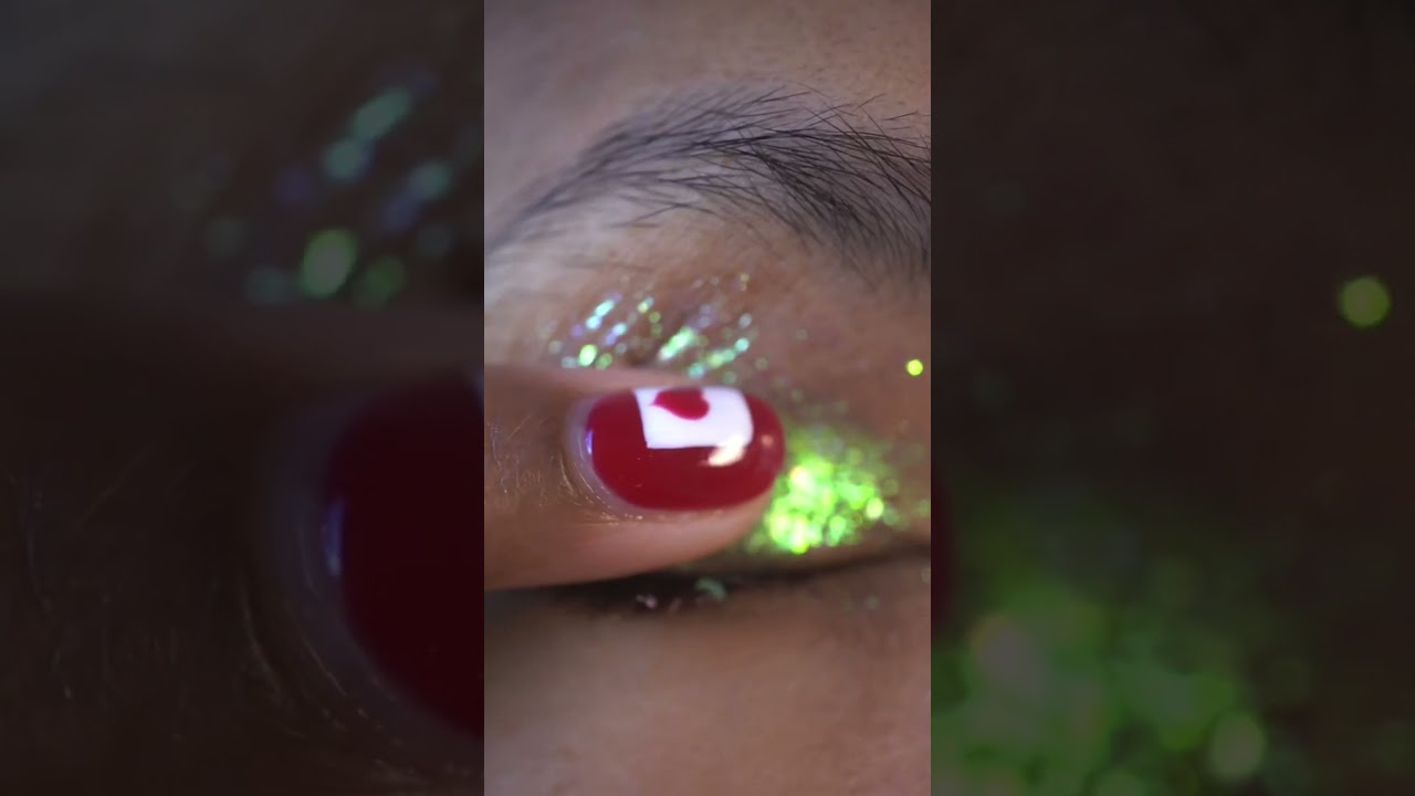 🧚‍♀️Fairy Lights🧚‍♀️ Loose flakies swatch, MBA Cosmetics