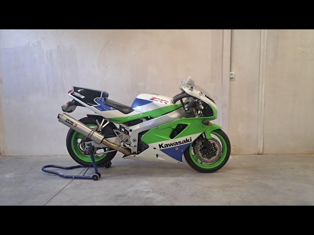 Kawasaki zxr 750 (La telefonica) - YouTube
