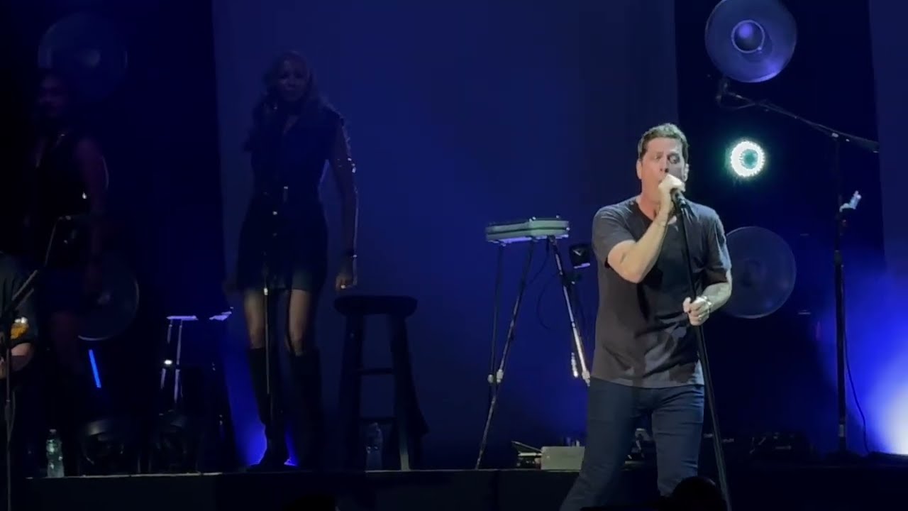 Rob Thomas “If Your Gone” Live in Concert MB20 - Bridgeport, Connecticut 