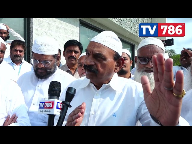 Janab NMD Farooq,Minister for Law & Justice and Minority Welfare హజ్ క్యాంప్ కార్యక్రమం విజయవంతంగా