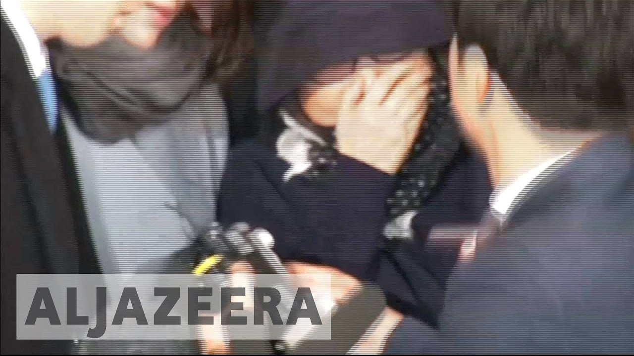 المرأة التي تقف وراء فضيحة كوريا الجنوبية تتوسل طلباً للمغفرة