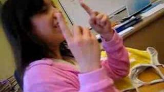 finger dance!