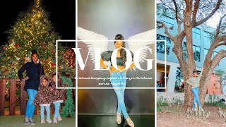 VLOGMAS WEEK 3-4: CHRISTMAS SHOPPING, CHRISTMAS LIGHTS AT THE ZOO, CHRISTMAS PARADE + SEAWORLD