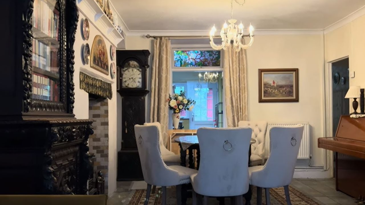 247. Замечательная новость, иду в поликлинику, город, в котором мы живем.