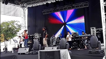 Axiom AX2010A and SW218A in 2016 New Year Eve