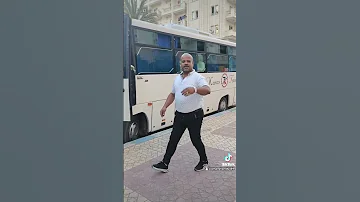 الفرفوش وهو بيقلد سواقين باكوس والمنشية مع احترامنا لكل السواقين 