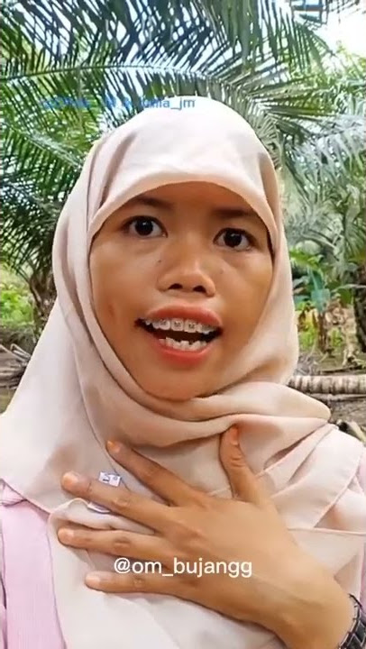 Viral!! @dhila_jm Srepett muncrat saat ketawa