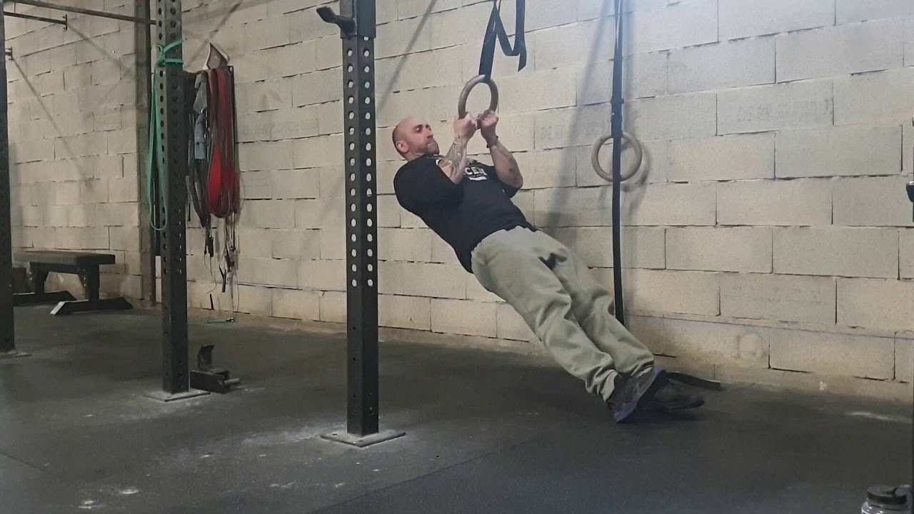 Supinated Narrow Grip Ring Row (one ring) 3.1.3.1 - YouTube