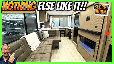 ½ Ton Towable RV with Hidden Office or Bunk Room! 2025 Wildwood 24VIEW Travel Trailer