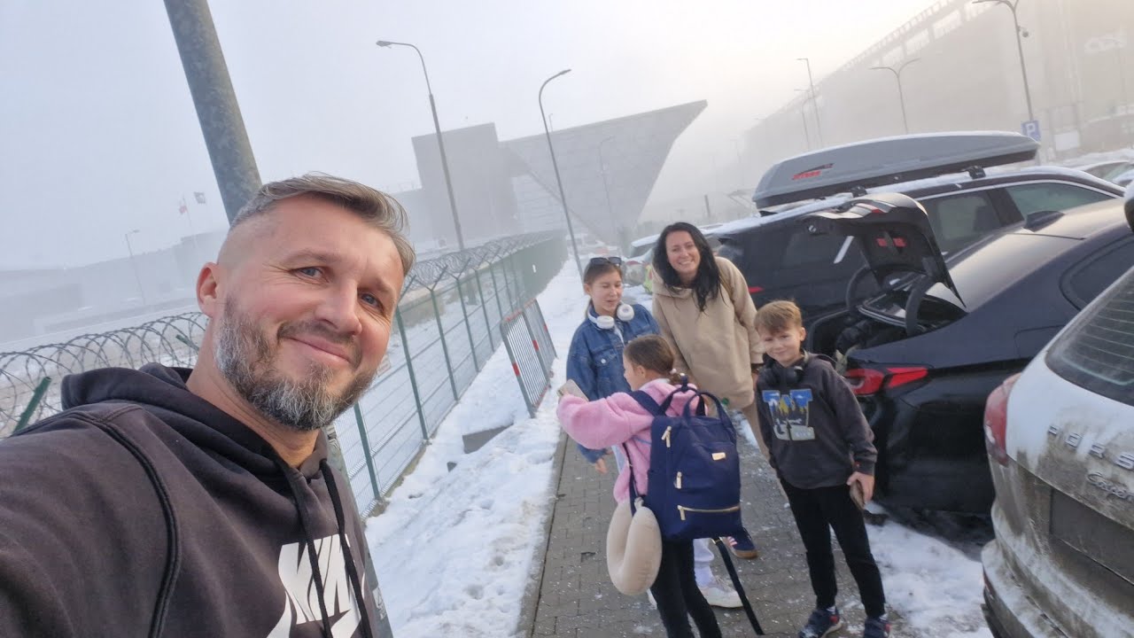 Jesteśmy na lotnisku! Mamy super miejsce! Subskrybujcie i bądźcie z nami - Dubaj 2026 START! 