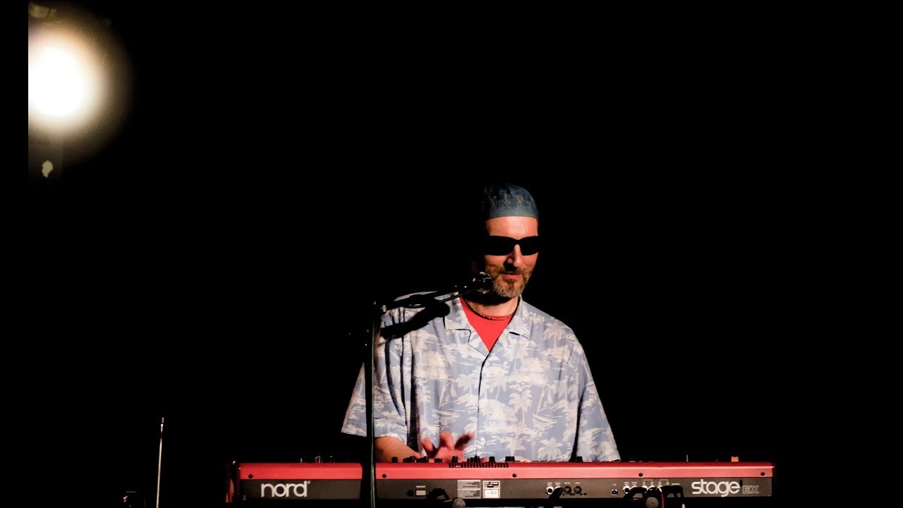 OKASION - live at Rhythm & Blues Café - ОКЕЙЖН