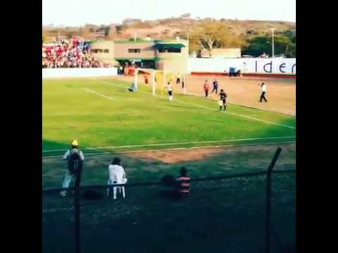 Goles Junior vs