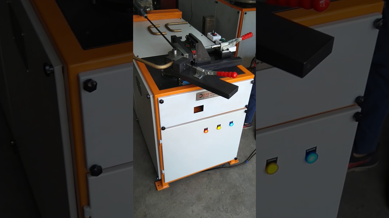 Mandrel Based Hydraulic Pipe Bending Machine