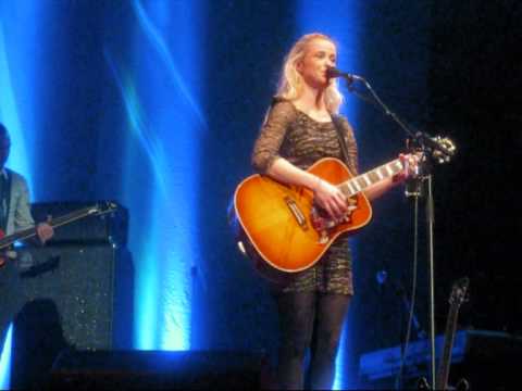 Tina Dickow - Copenhagen (Live kb hallen, november...
