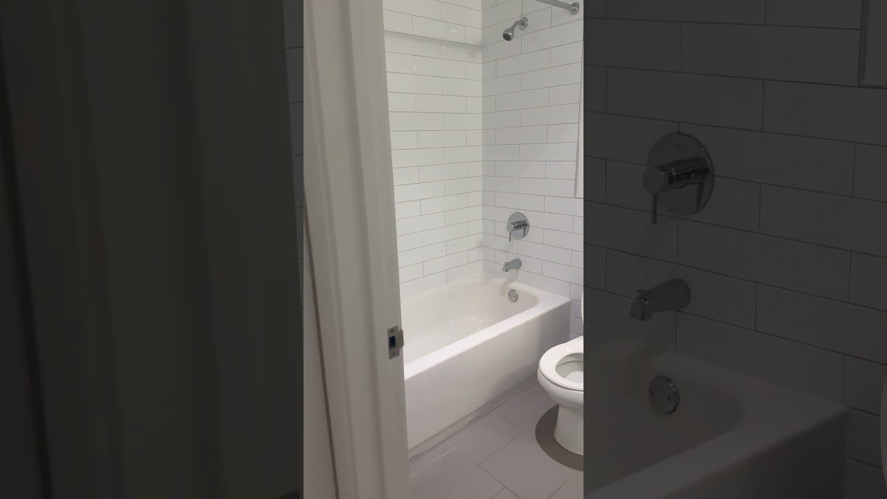 The Shoreland Apartment in Hyde Park