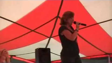 Terri Shaffer singing "Watch Me" at Preble County ...