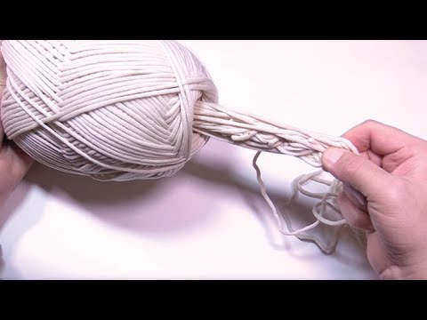 How To Wind A Yarn Ball By Hand Without Any Tools! 