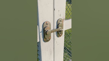 DIY Simple Manual Gate Latch 🔐 #woodworking #slidinglock #wood