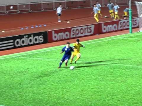 天水圍飛馬VS港會(20100910聯賽)片段11之接唔到同接得到都都係佢