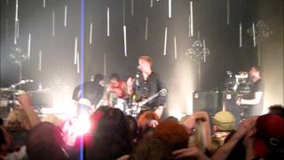 Queens Of The Stone Age : LIVE : Josh Homme Talking