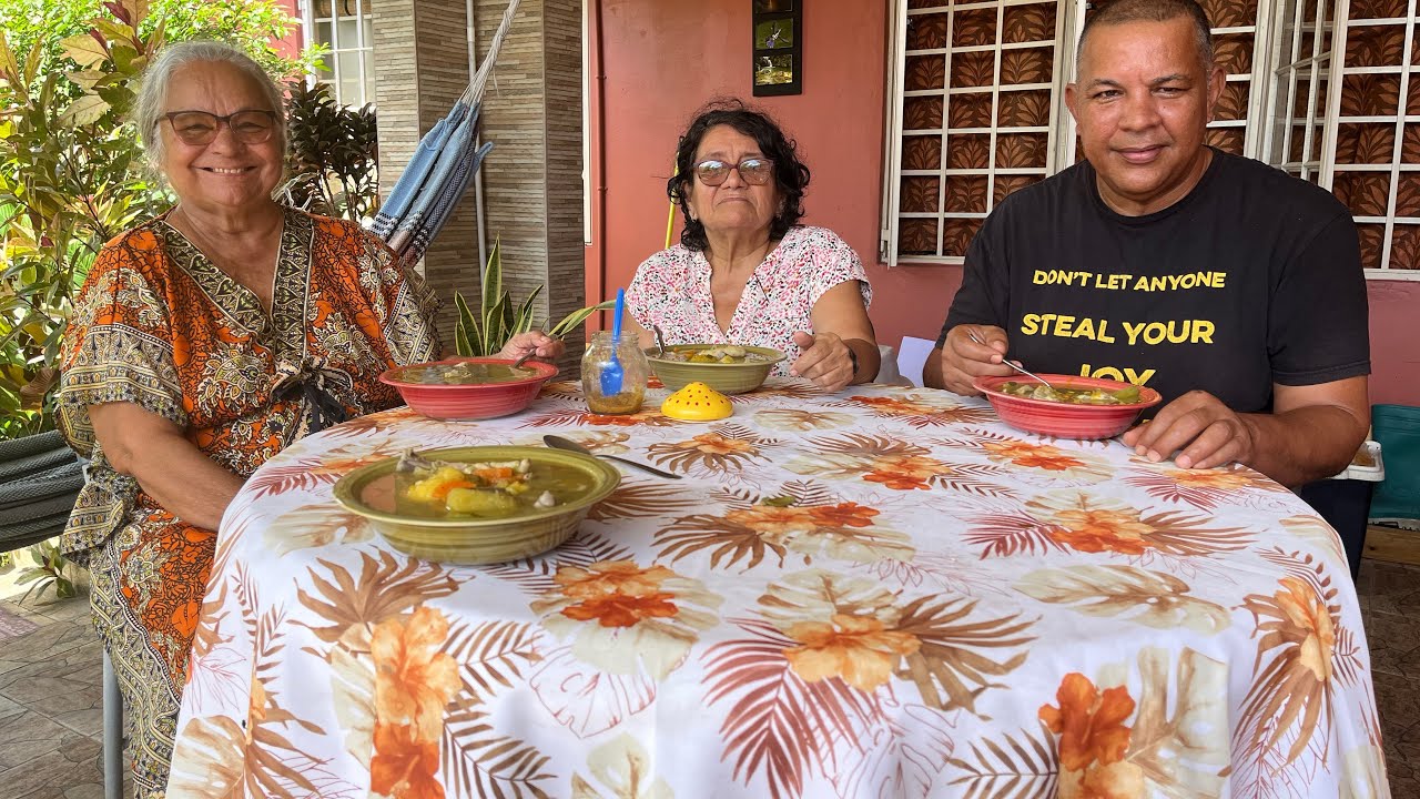 A sunny chicken foot day 