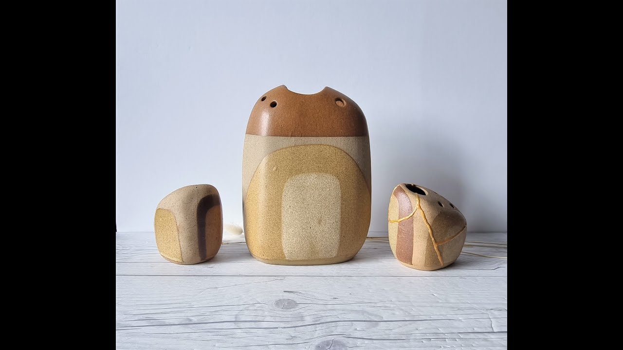 Peter Ellery for Tremaen Pottery Nanceddan Series, Sculptural Cornish Pebble Vase, 1970s, British