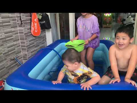 Video Thử bắt cá trong hồ bơi mini - youtube