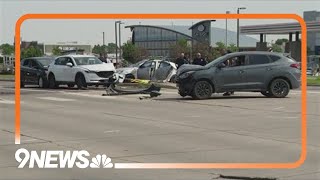 2 in custody following pursuit, crash in Aurora