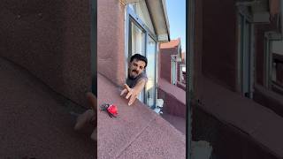 KADIRCAN UĞUR BÖCEĞINI KURTARIYOR #youtube #youtubeshorts #youtuber