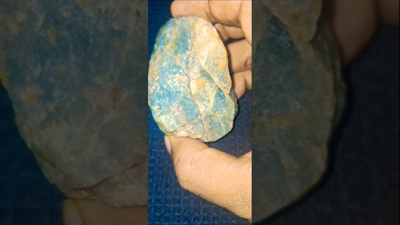 Rough blue corundum sapphire 