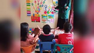 Pengelolaan lingkungan belajar Anak usia dini di tengah pandemi covid 19
