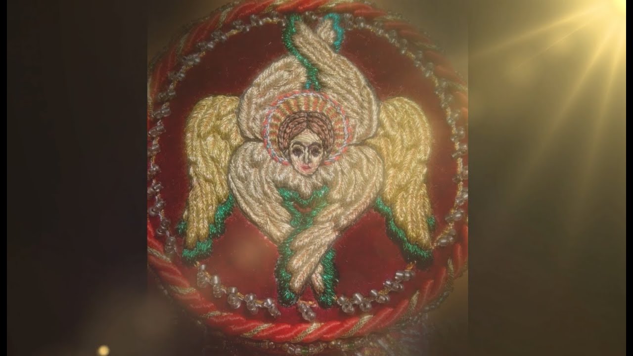 Goldener Engel – Seraphim mit sechs Flügeln