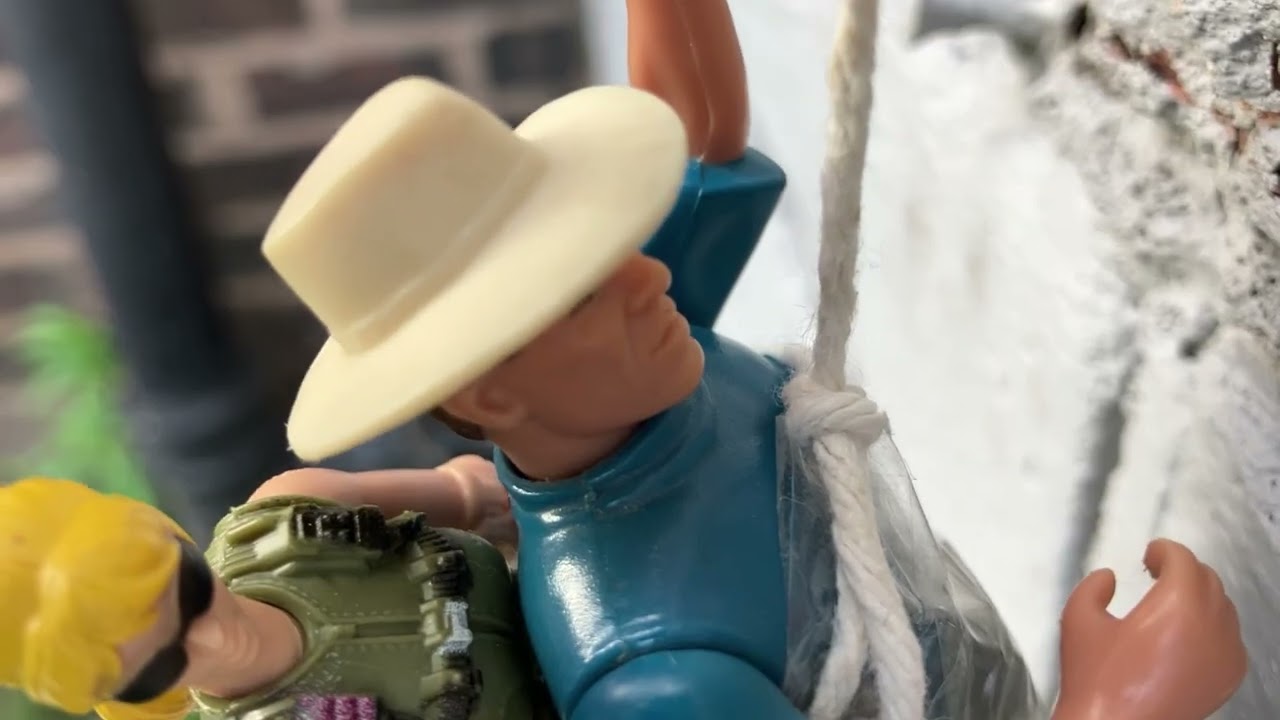 JURASSIC PARK ALAN AND LEX T- REX ENCLOSURE ROPE SWING/CAR FALL - TOY EDITION