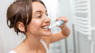 Sound recording #16 : Brushing teeth with an electric toothbrush
