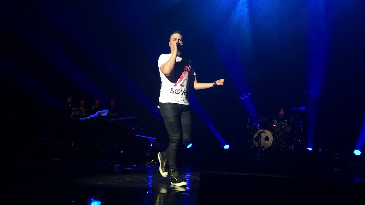 Radio Ga Ga - Marc Martel (Queen Cover) 