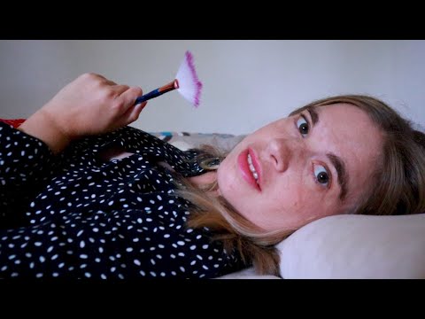 ROLEPLAY ASMR - ta petite amie t'aide à dormir - massage