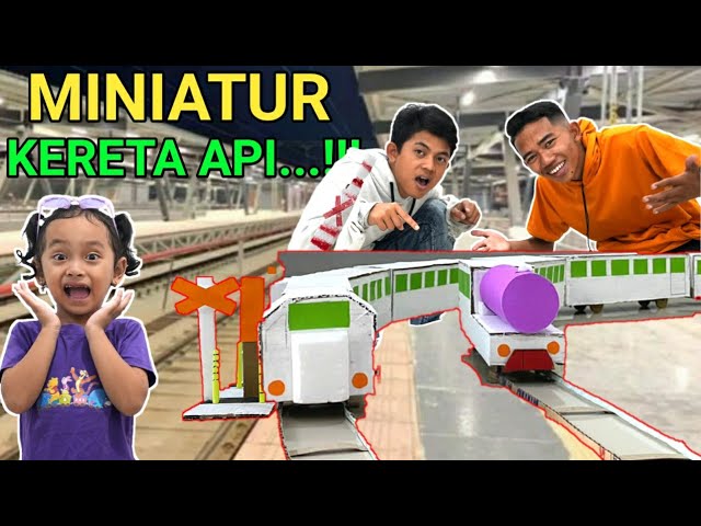 BIKIN KERETA API TUT TUT TUT, MINIATUR DARI KARDUS ADA REL NYA?! | Mikael TubeHD class=