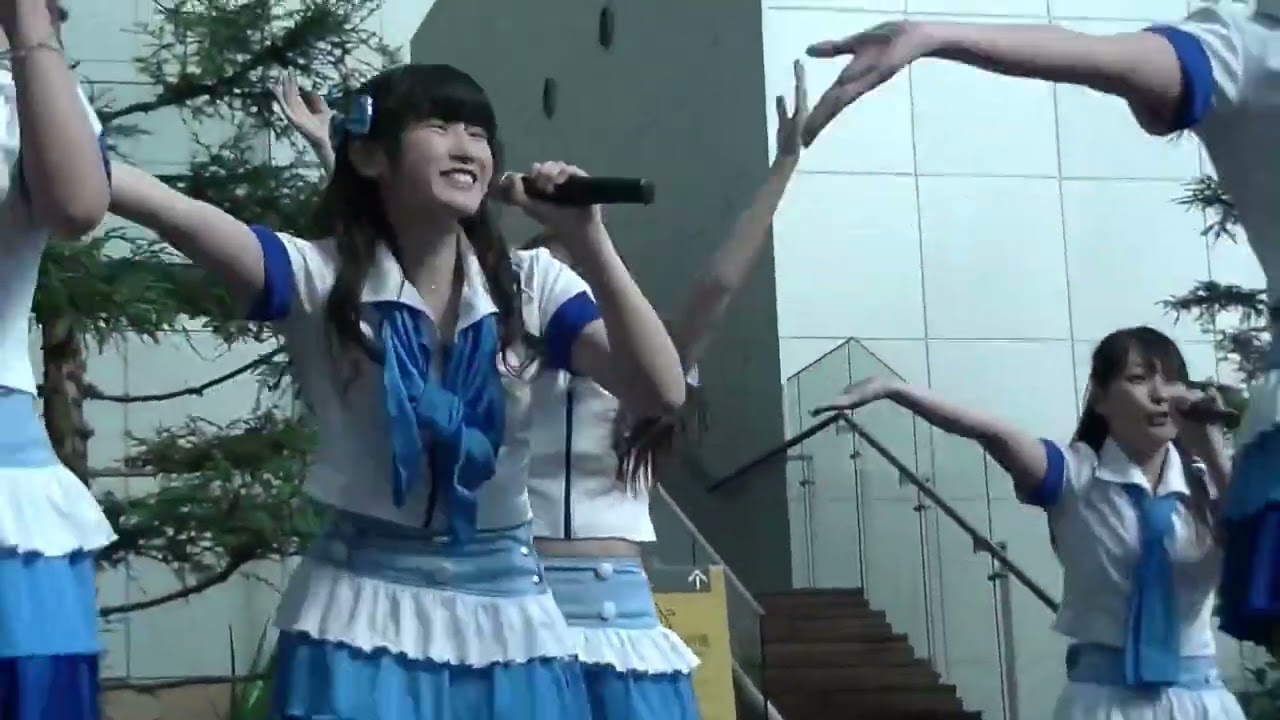 Rev fromDVL】橋本環奈アイドル時代 LOVE -Arigatou- - YouTube