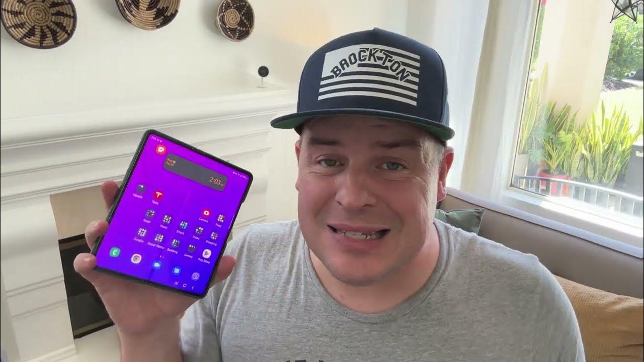 Galaxy Z Fold 4 Showoff to your iPhone Friends These Cool Features