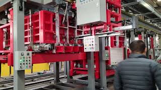 Commercial Refrigerator Box Foaming Production Line Simulates Fully Automatic Production